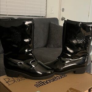 Perfect Silhouettes Black Women's Boots